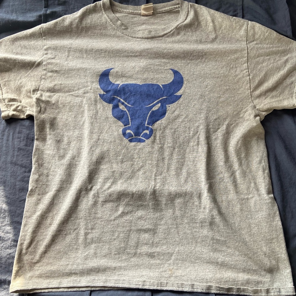 Buffalo University T-shirt